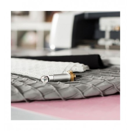 CRICUT CUCHILLA ROTATORIA TELA CON PORTACUCHILLAS