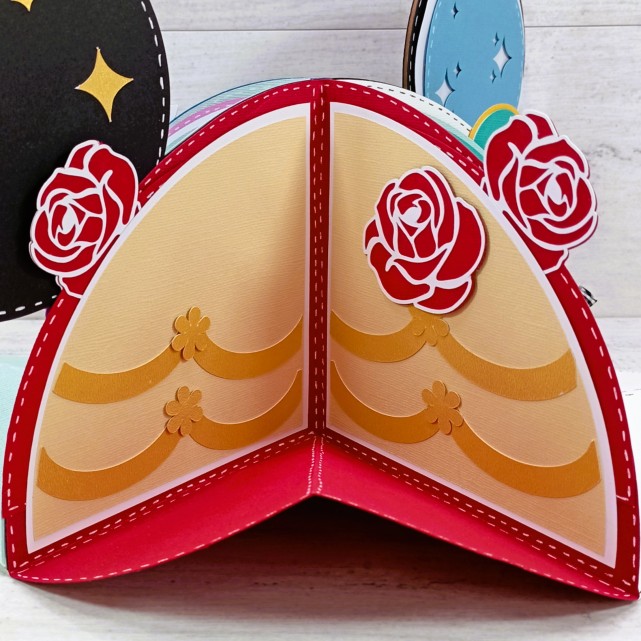 ÁLBUM SCRAP - "PRINCESAS DISNEY"...