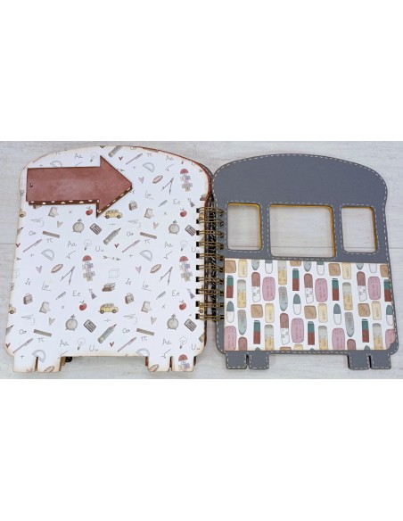 ÁLBUM SCRAP - "BUS ESCOLAR"