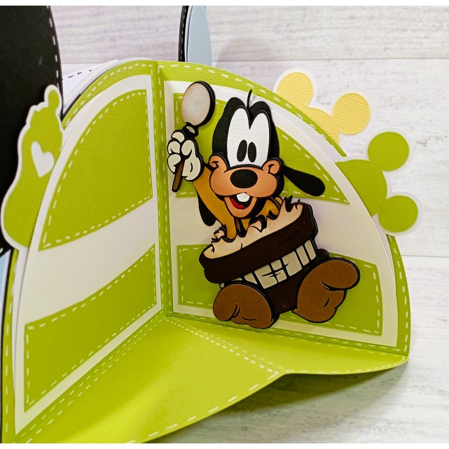 ÁLBUM SCRAP - "BEBE DISNEY CHICO"...