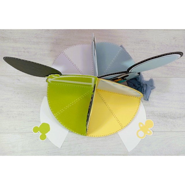 ÁLBUM SCRAP - "BEBE DISNEY CHICO"...