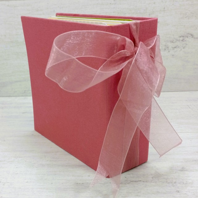 ÁLBUM SCRAP - " BEBÉ NIÑA"