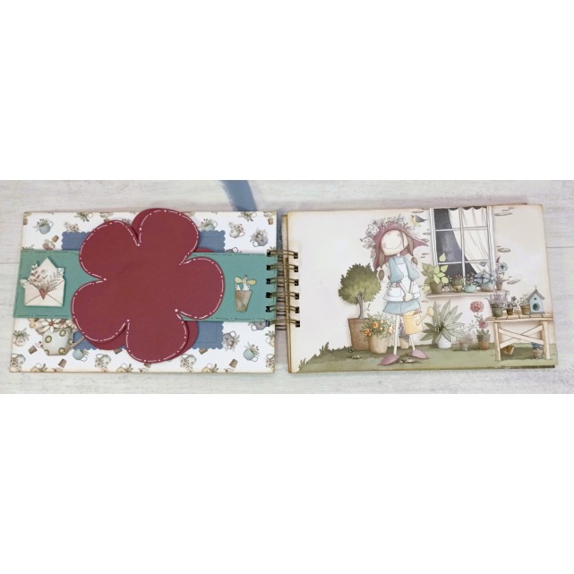 ÁLBUM SCRAP - "MI JARDIN"