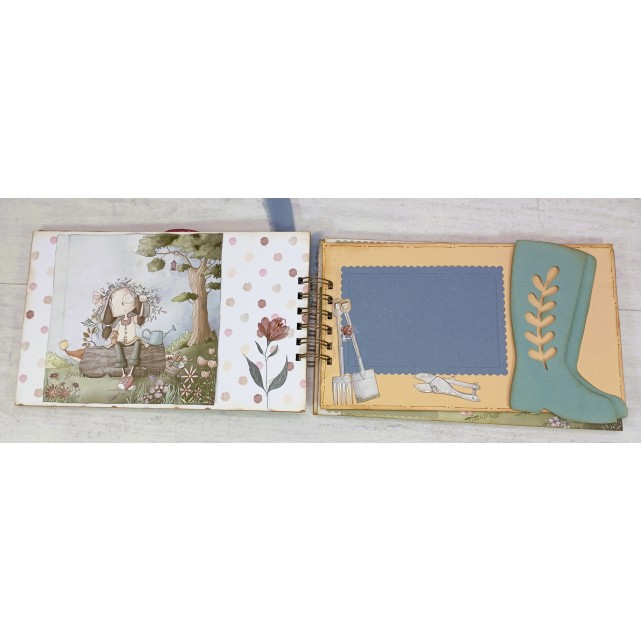 ÁLBUM SCRAP - "MI JARDIN"