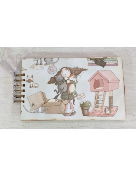 ÁLBUM SCRAP - "PELITOS EN EL SOFÁ"