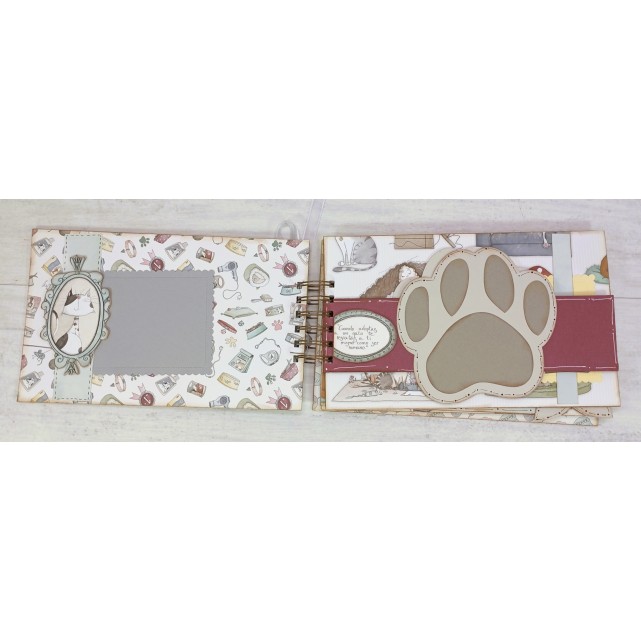 ÁLBUM SCRAP - "PELITOS EN EL SOFÁ"