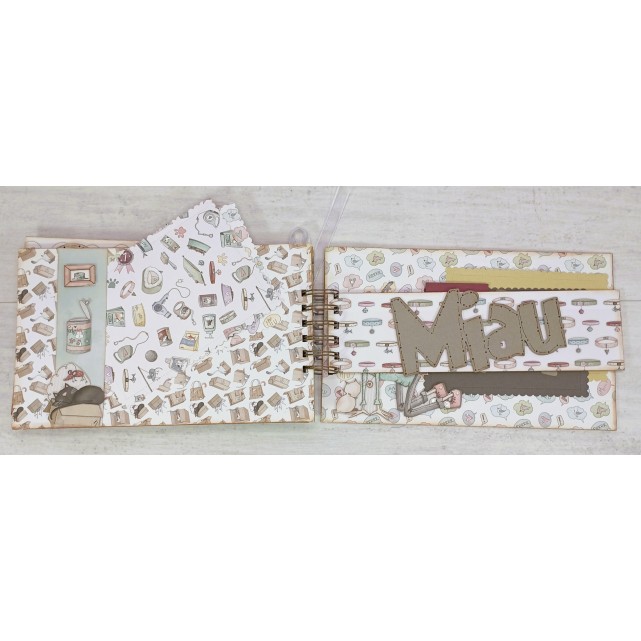 ÁLBUM SCRAP - "PELITOS EN EL SOFÁ"