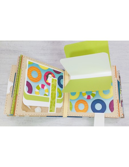 ÁLBUM SCRAP - "PINGÜINOS EN LA PLAYA"